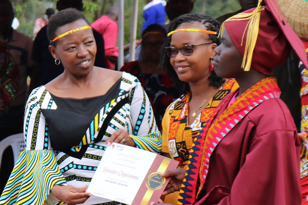 Rachel Ruto Roselyne Graduate 600x400 web